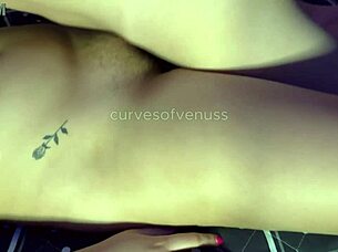 Couldn't Resist Huge Pussy Lips Of Curvy Latina In Quickie Creampie