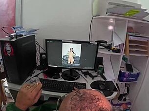 Brazilian Amateur's First Time With Ted In Mansion Bathroom Photoshoot And Wet Pussy Blowjob