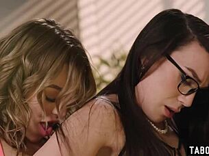 Whoa, shemale librarians Emma Rose and Kasey Kei tag team ebony babe Avery Jane! 🔥🍑