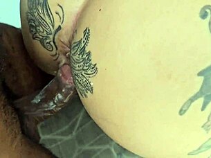 i sent her to lube up that pussy and lay sideways for my creampie to drip out