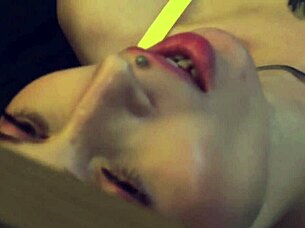 Come See Me Cumming Hard with My Pretty Feet Exposed