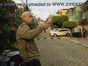 Hey, check out this nerdy guy banging a pale girl in casual fun