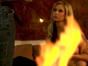 Hot Brunette Babe Blowjob And Doggystyle Fucking