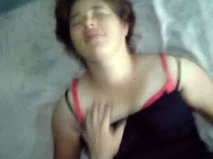 Me La Chupa Y Me La Cogi De Misionero Mientras Filmo Con El Telefono