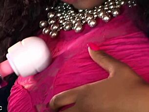 introduction to magic vibrations with curvy babe in casting interview