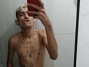 I jerk off solo in the bathroom after soccer