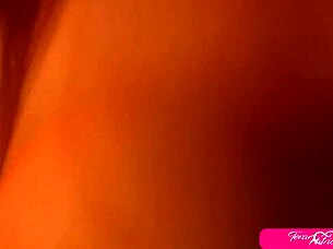 hey check out stacked babe tera patrick rubbing her shaved pussy