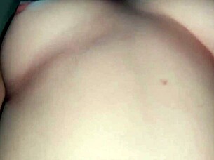 depois que ela fez um boquete eu deixei sua buceta aberta e cheia de porra