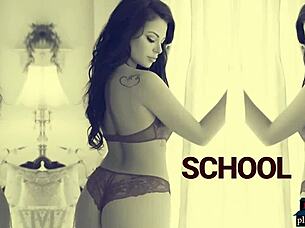 im stunning milf babe showing off ass and titties... mmm