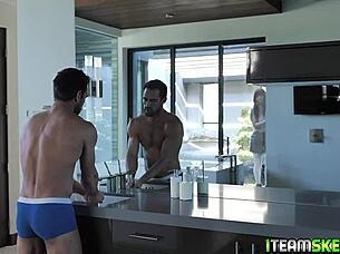 Horny Babe Kiara Edwards Hints At Worshiping Secret Crush With Deepthroat Blowjob And Pussy Licking