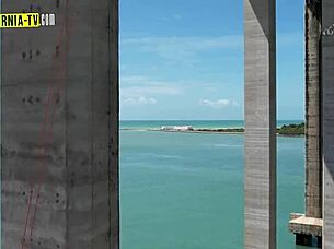 Lesbicas Se Aventuram Nuas Em Lugares Paradisíacos No Brasil