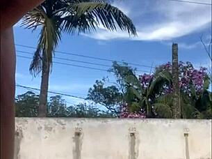 damn i stay all day like this when the bricklayer is here flashing big pussy!