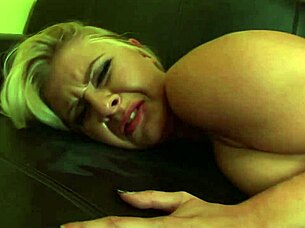 Hey, check out big boob Riley Evans heading to the doctor for a wild prescription that involves intense riding and deepthroat action.