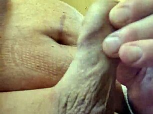 I uh feel so dirty getting nude as old man chris just for you