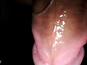 amateur sends a solo video getting all wet during intense masturbation