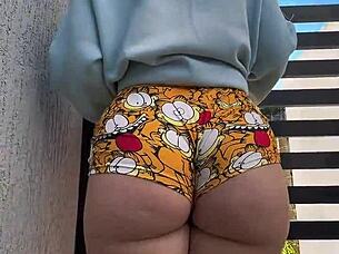 Morning routine of a hottie starts with early stretches and fresh energy