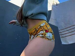 Morning routine of a hottie starts with early stretches and fresh energy