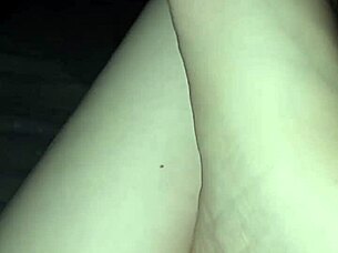 Casual barefoot encounter turns into a playful foot fetish exploration in the dark