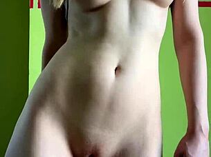 Intense Petite Amateur With Shaved Pussy And Natural Tits Masturbates Using Dildo In Homemade Video