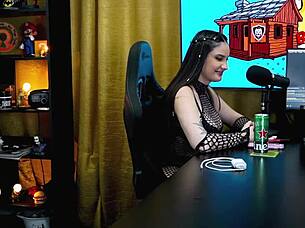 victoria camargo mostra seu corpo todo, o ruan n�o aguentou, teve que pegar ela bem gostoso - podcast p�pum no barraco?