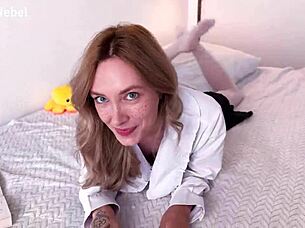 Stepsister Gets Creampie for Stupidity