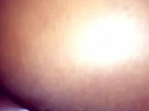 JAMAICAN GIRL Shows Off Wet Caribbean Vibes In Bold Action