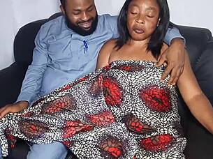 i showed my friend some love by inviting him over to fuck this free matured milf pussy in her house