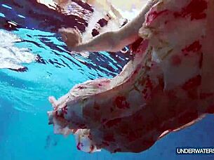 Martina the hot Croatian keeps up her steamy show in the shower outdoors.