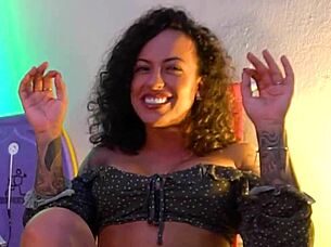 fitness model kelly odara shares sexual adventures on caiçara talk show ep02