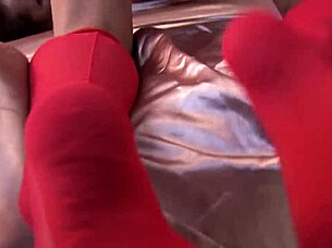 Three Sluts Tackle Over 2 Feet of Massive Cock in Wild Session 😈🍆