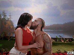 Milfy Stunning Hotwife Daisy Fuentes Rides Huge Cock While Hubby Watches 😈🍆