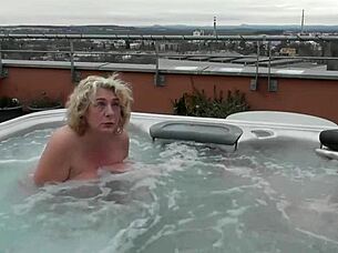 I Feel So Wet And Juicy In This Outdoor Public Hot Tub Fuck With Big Natural Tits Milf