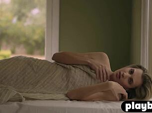 Hey, do you wanna see this sexy Italian milf model Francy Torino stripping naked and posing on a lazy Sunday afternoon?