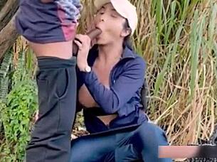 hey, you wanna see this shemale with a big dick fucking a guy in part 1?