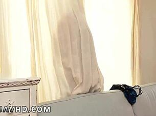 Ameri Koshikawa unwraps bare on cam for a super-sexy drill in JAV