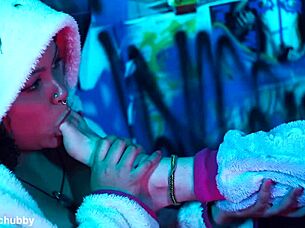 bbw ebony lesbian worships feet on her petite tattooed girlfriend passionately