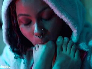 bbw ebony lesbian worships feet on her petite tattooed girlfriend passionately