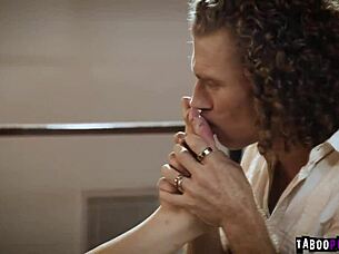 devastated aspiring actress alison rey pleads for another chance with director michael vegas