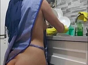 Mia Niqab Compilation of Arab Amateur Ass Shaking and Solo Toy Play  