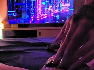 hey, check out this amateur madrasta giving a wild handjob massage to orgasm with her long nails