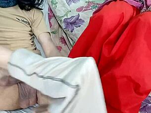 Muslim woman enjoys quick missionary pussy fuck despite usual refusals