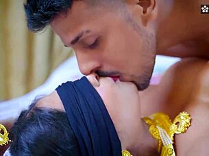 Ny gifte kone bliver kneppet af fyr mens blindfoldet med kurvede store patter og hjemmelavet fetish