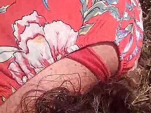 Amateur blowjob and doggy style fuck with cum in mouth in the bush 😏