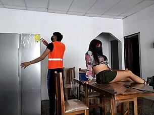 Hot Woman Spreads Legs to Show Ass