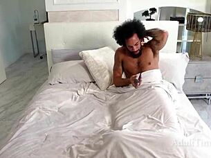 Professional nuru masseuse rides big monster cock outdoors sensually