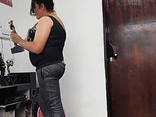 I felt so thrilled when the naughty maid accepted cash to suck her boss's cock deeply