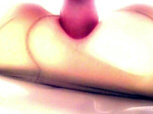 She excites me so much i rip off her leggings to fuck her ass