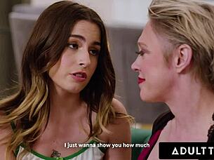 I can't help but seduce Dee Williams, eating her pussy makes me orgasm so hard in lingerie