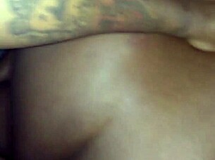 Louisville amateur takes big black cock and monster cock cumshot