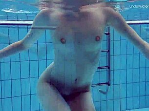 I feel so wet and teasing in my bikini underwater with softcore solo vibes